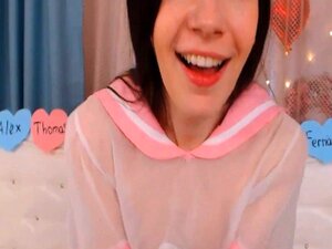 Chica amateur de al lado se masturba mientras se masturba