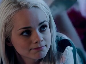 chicas, milf, lesbianas, para mujeres, BECOMMING ELSA (película