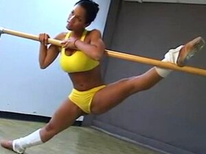 Rosa Acosta: Bailarina latina flexible y gimnasta - Ameman
