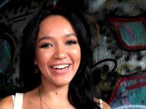 La Agente Pública Asia Vargas es la natural perfectamente formada