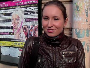 Video de sexo real con una bonita escena pelirroja 2,