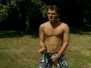 Tabatha Cash DP en el jardín