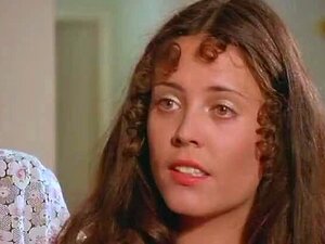 Clásico XXX - Bee Sting in Love