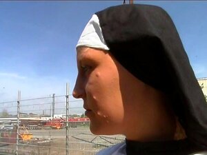 Esclava católica presentada por bizarix