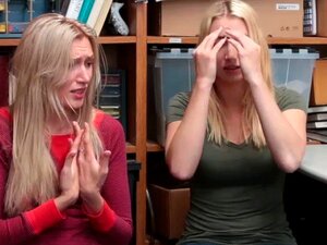 La rubia linda Sierra Nicole toma uno para el equipo y la libertad de