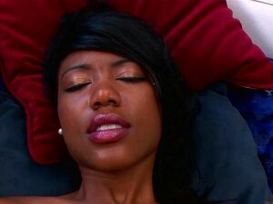 Chanell Heart - Película de Máquina Sexual, la Hermosa Chanell Heart