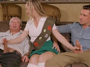 Hijastra Explora Formas De Ganar Dinero Con Padrastro Y Hermanastro