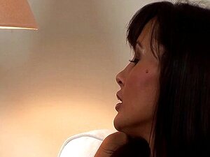 Lisa Ann se folla al novio de su hijastra
