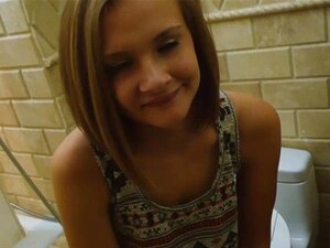 Paisley Brooks tuvo una follada tan dura para aprender la lección. El