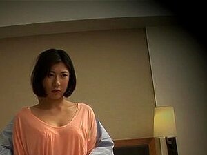 Masaje en un hotel japonés con sexo oral nanpa en HD