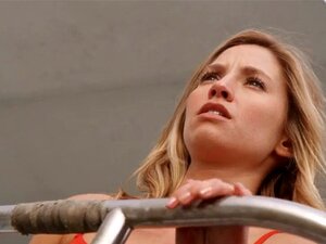 Nikki Leigh desnuda - La Arena - 2015. Nikki Leigh desnuda - La Arena