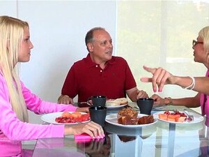 Apreciando una polla lujuriosa juntos