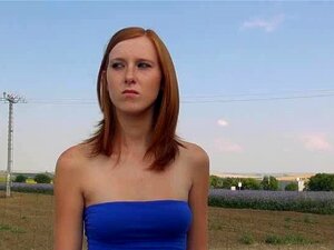 La pelirroja tía Eurobabe follada en los archivos por dinero, la