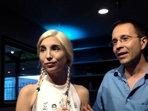 Piper Perri se folla una polla negra para su carrera