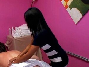 La sala de masajes como lugar para el sexo. La sala de masajes se