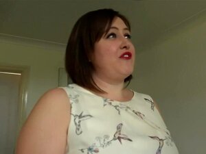 MILF gordita y analizada sumisa