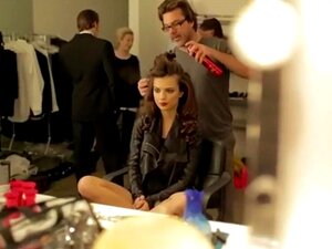 Emily Ratajkowski GQ Turkey Photo Shoot - Screnncaps en topless,