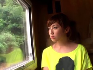 estudiante le encanta mostrar su castor en clase solo