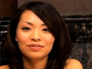 Sesión de facesitting impresionante con - Más en hotajp.com