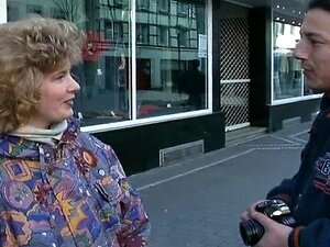 Puta madura cachonda fuma una gran polla