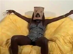 Bolsa y arcadas negras ebano eyaculaciones ébano tragan gueto