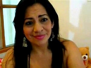 madura caliente, Una madura tetona caliente en la webcam