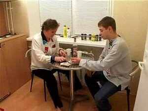 abuela milf strip poker