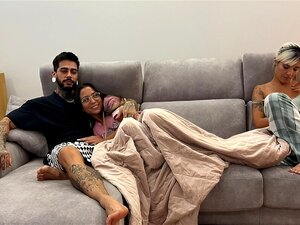 MI AMIGA SE FOLLÓ A MI NOVIO FRENTE A MÍ SIN QUE YO ME DIERA CUENTA