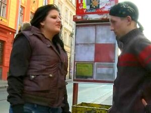 BBW recoge y complace a un tipo fresco