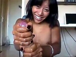 Asiática francesa - BETTY 01 - Paja al borde