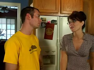 Coño de Profesora Japonesa Cachonda Martillado Hacia Abajo...F70