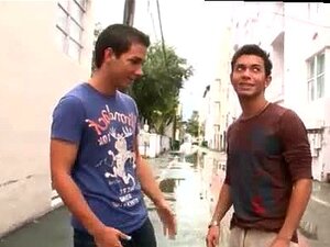 Chico con sexo gay por primera vez Money inspira las cosas más locas